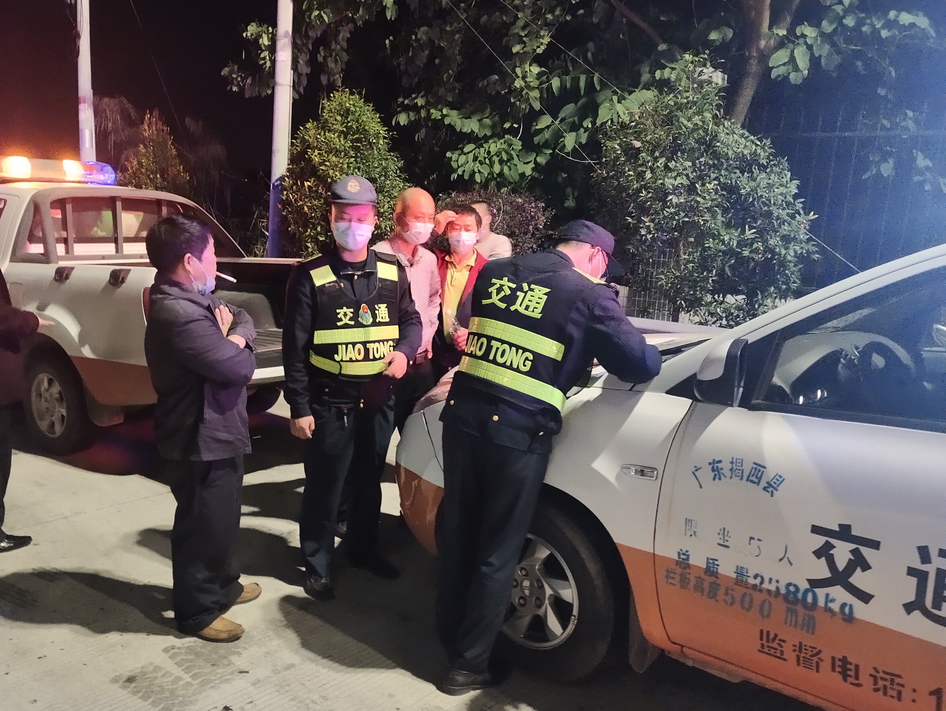  交通执法在行动_3